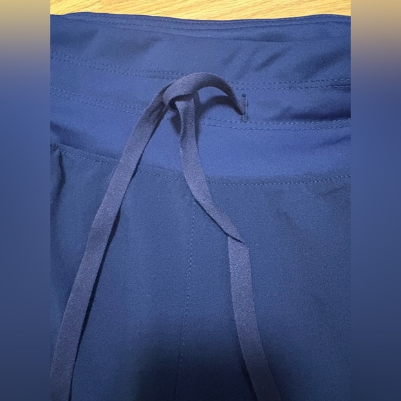 Willit size Large Women's Navy Blue Shorts - Picture 3 of 5